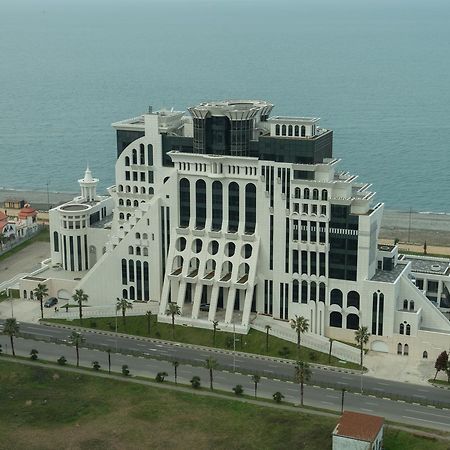 Arleville Batumi Exteriör bild