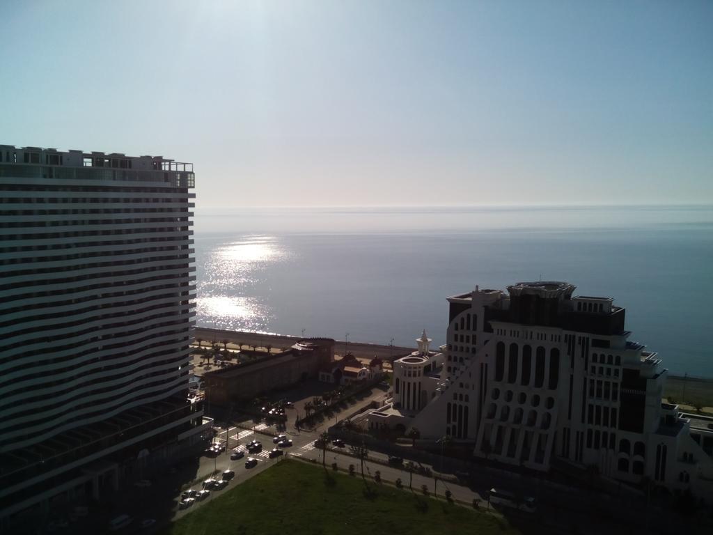 Arleville Batumi Exteriör bild
