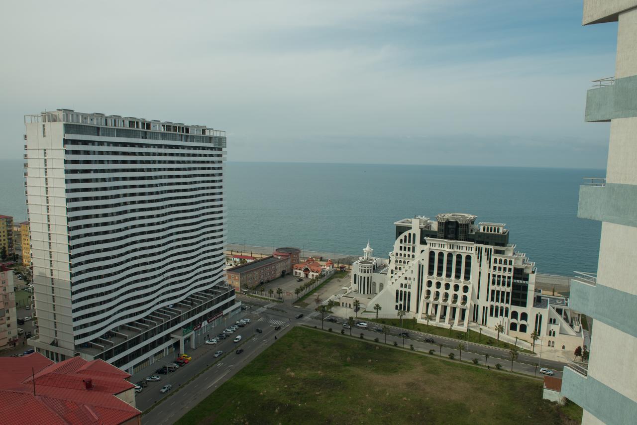 Arleville Batumi Exteriör bild